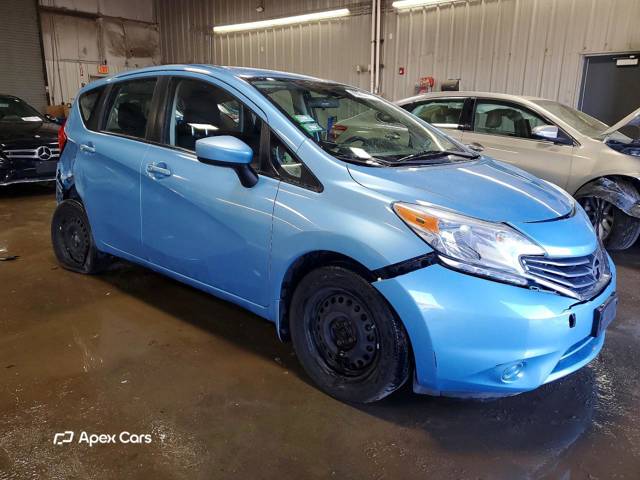 Nissan Versa 2015