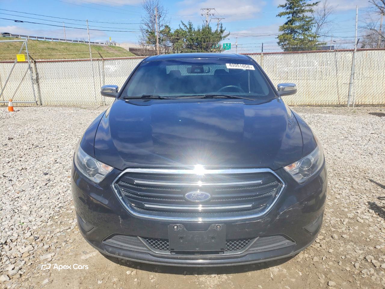 Ford Taurus 2019