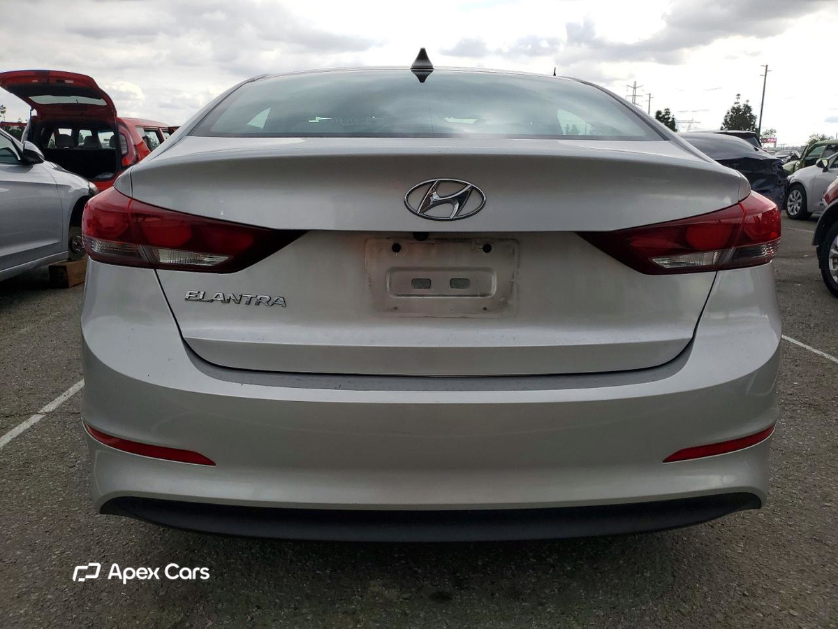 Hyundai Elantra 2017