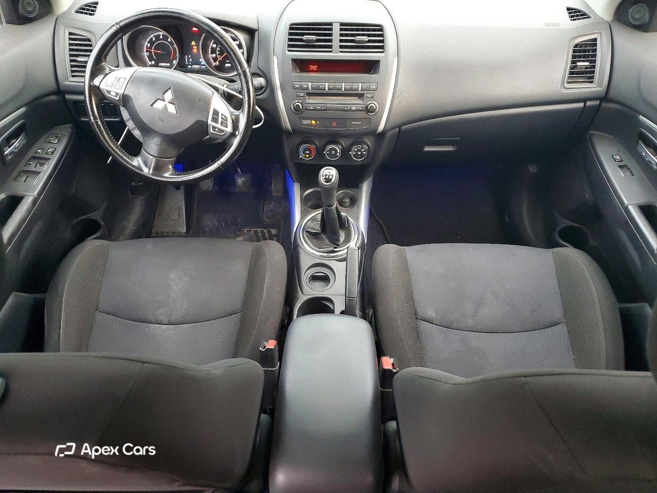 Mitsubishi Outlander 2011