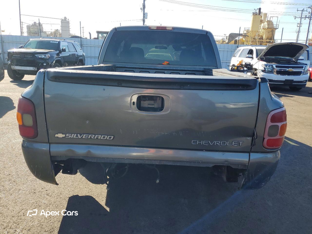 Chevrolet Silverado 2001