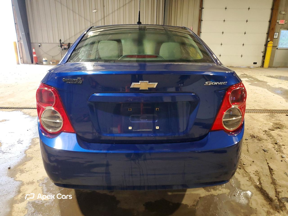 Chevrolet Sonic 2013