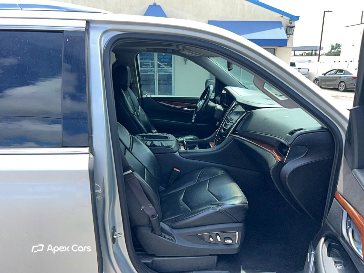 Cadillac Escalade 2015