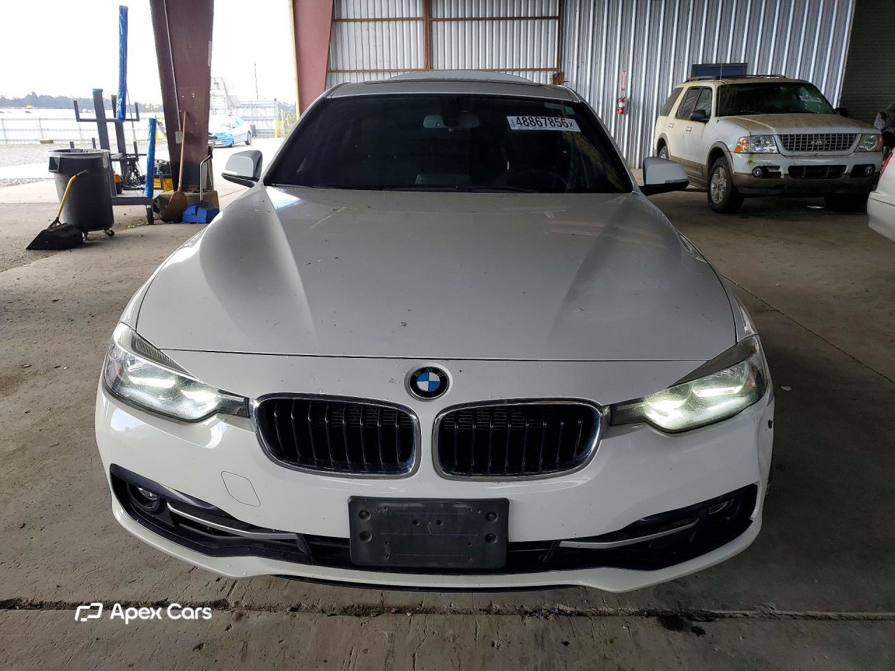 BMW Series 3 2016