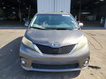 Toyota Sienna 2012