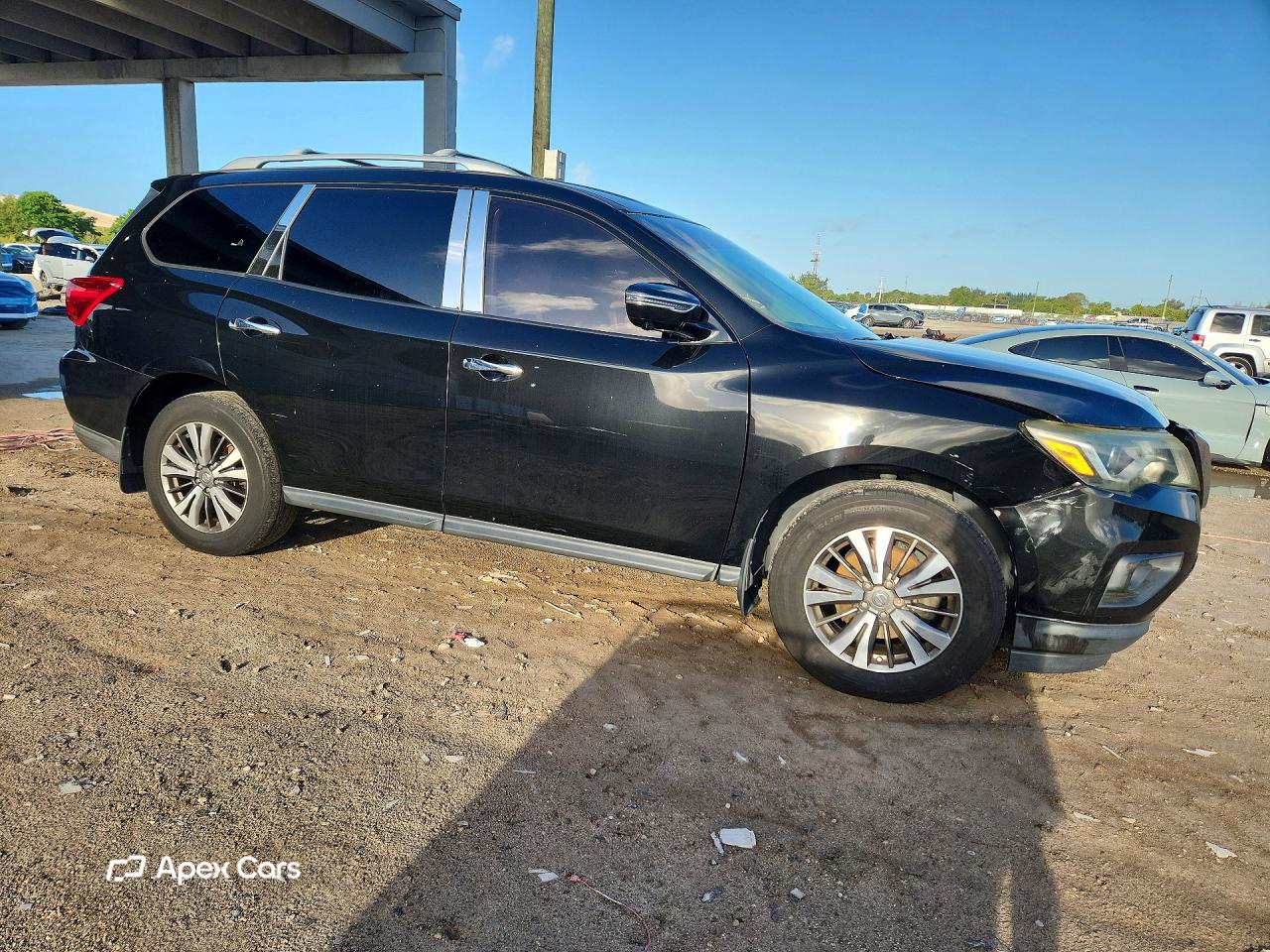 Nissan Pathfinder 2017