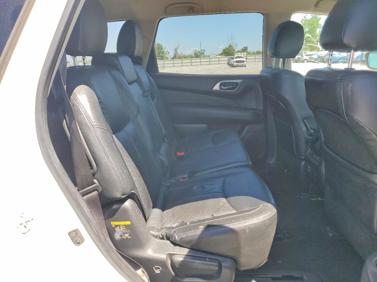 Nissan Pathfinder 2018