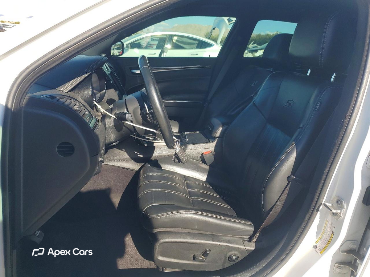 Chrysler 300 2018