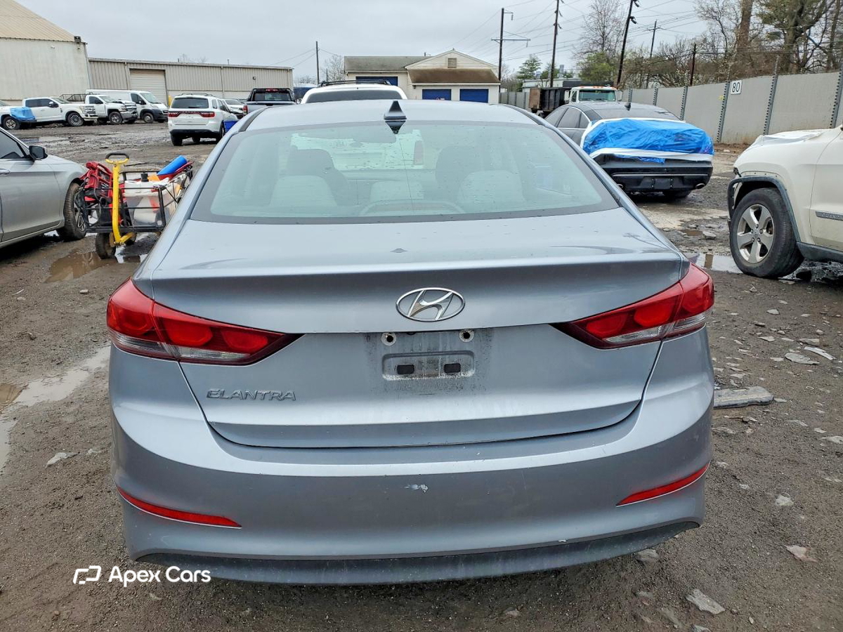 Hyundai Elantra 2017