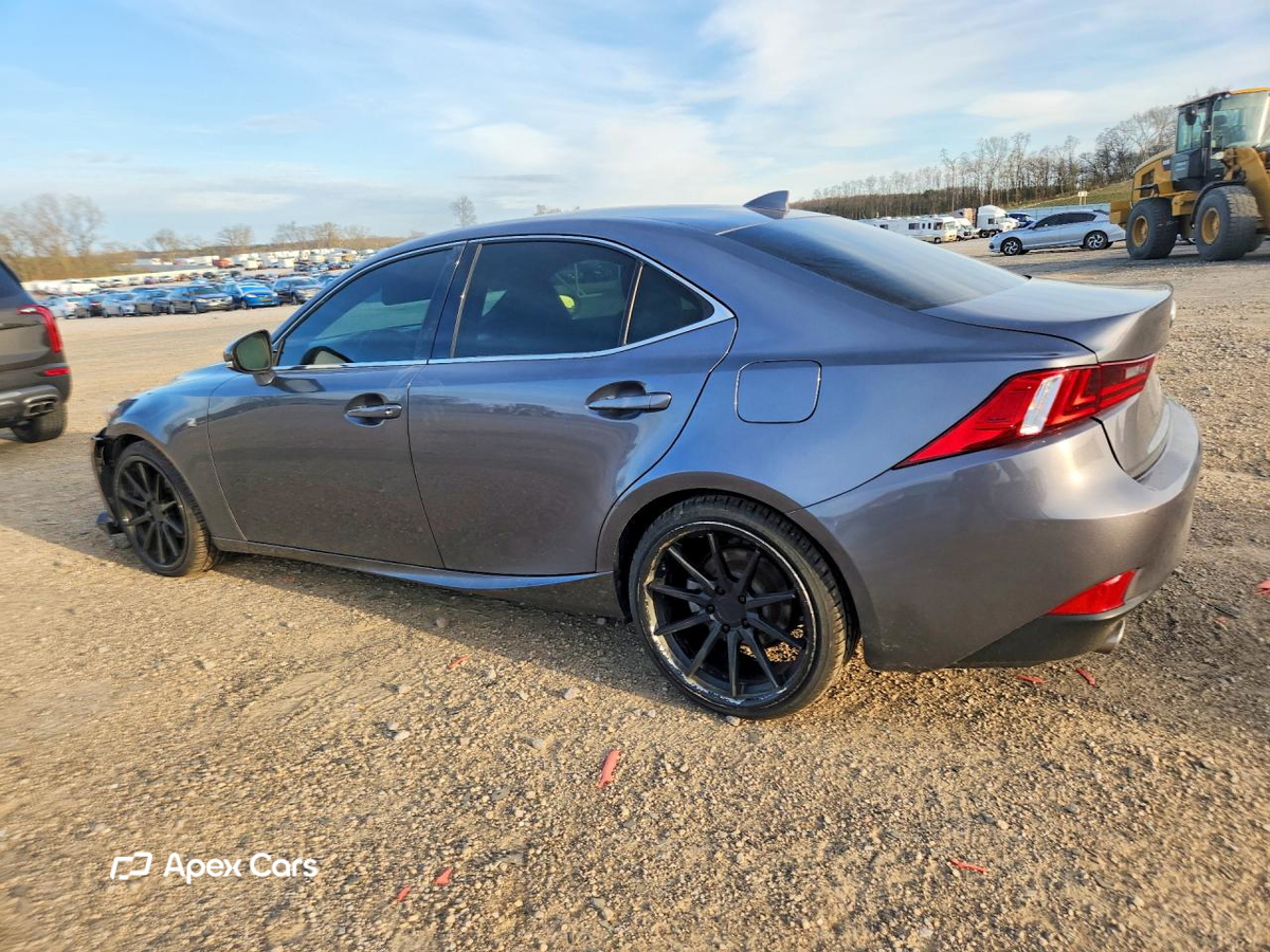 Lexus IS 2014