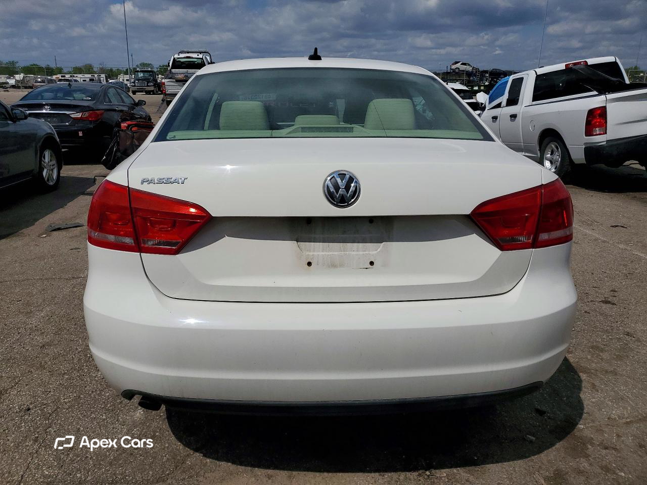 Volkswagen Passat 2013