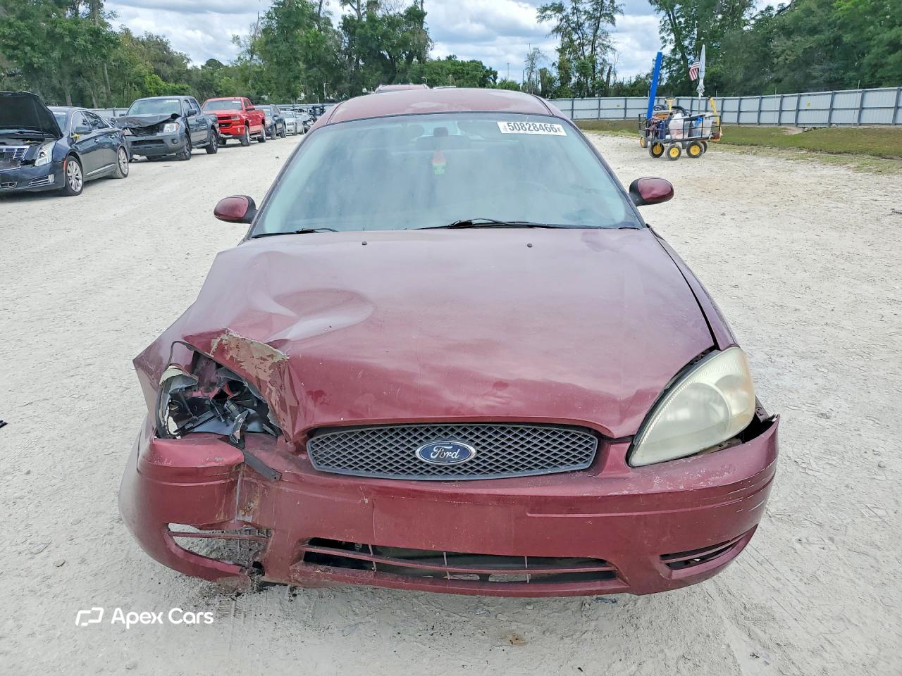 Ford Taurus 2004