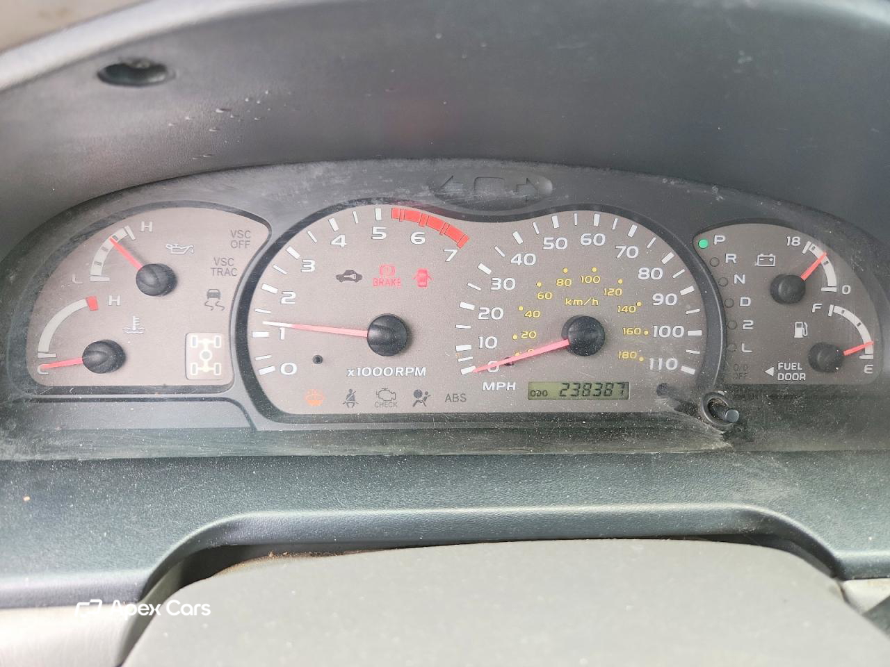 Toyota Sequoia 2003