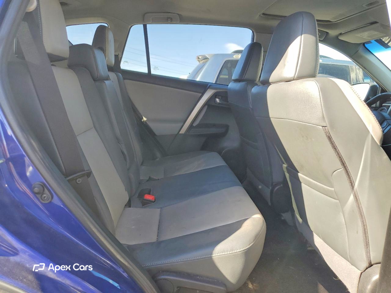 Toyota RAV 4 2015