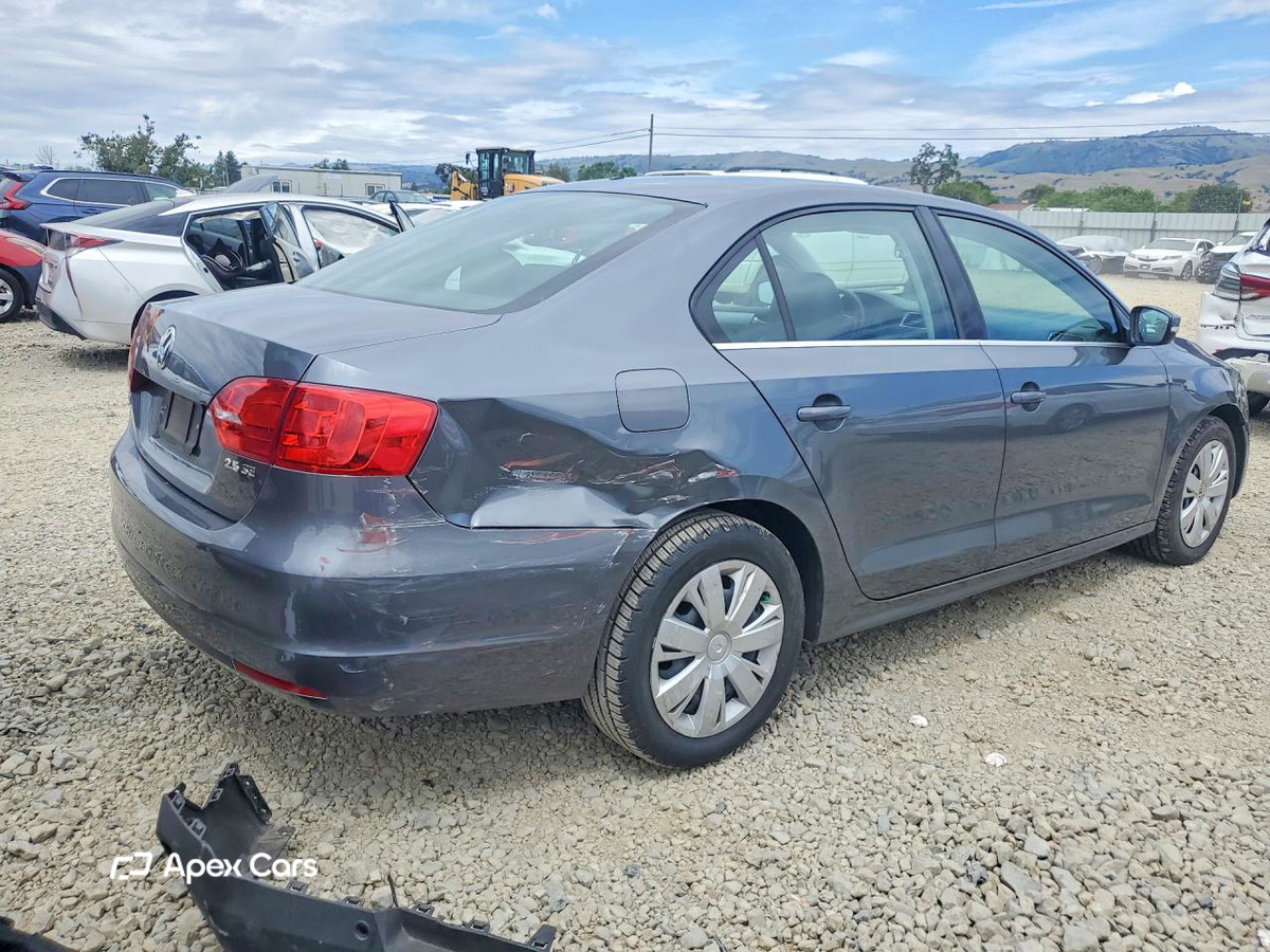 Volkswagen Jetta 2013