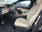 Tesla Model X 2024
