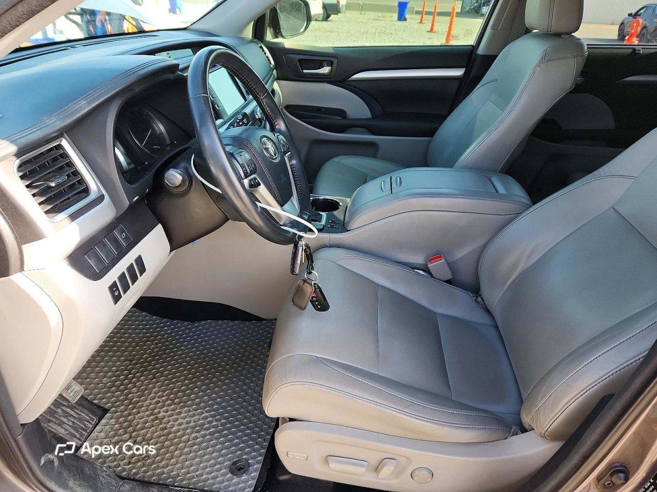 Toyota Highlander 2015