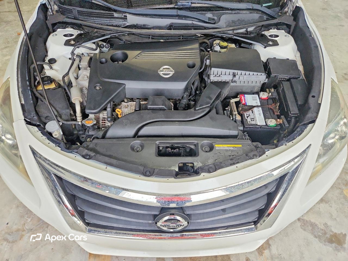 Nissan Altima 2015