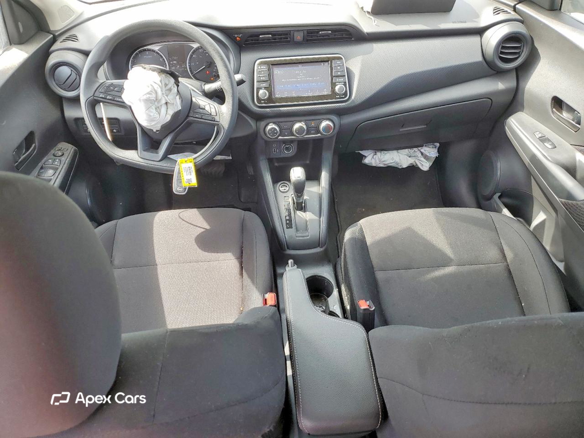 Nissan Kicks 2025