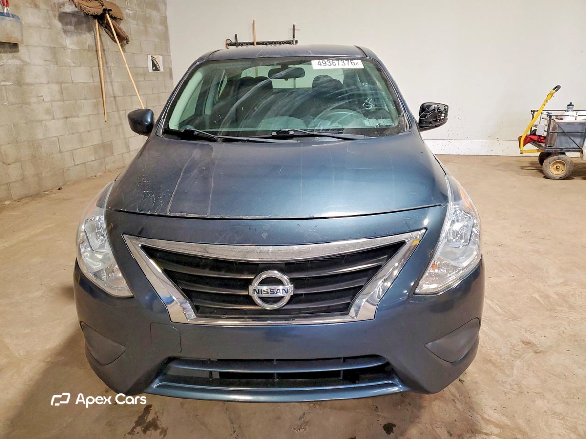Nissan Versa 2017
