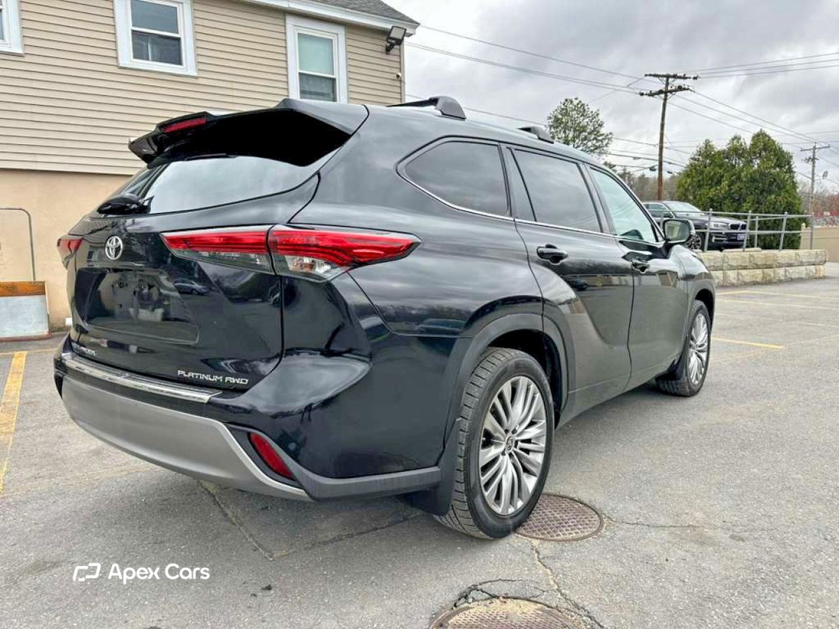 Toyota Highlander 2023