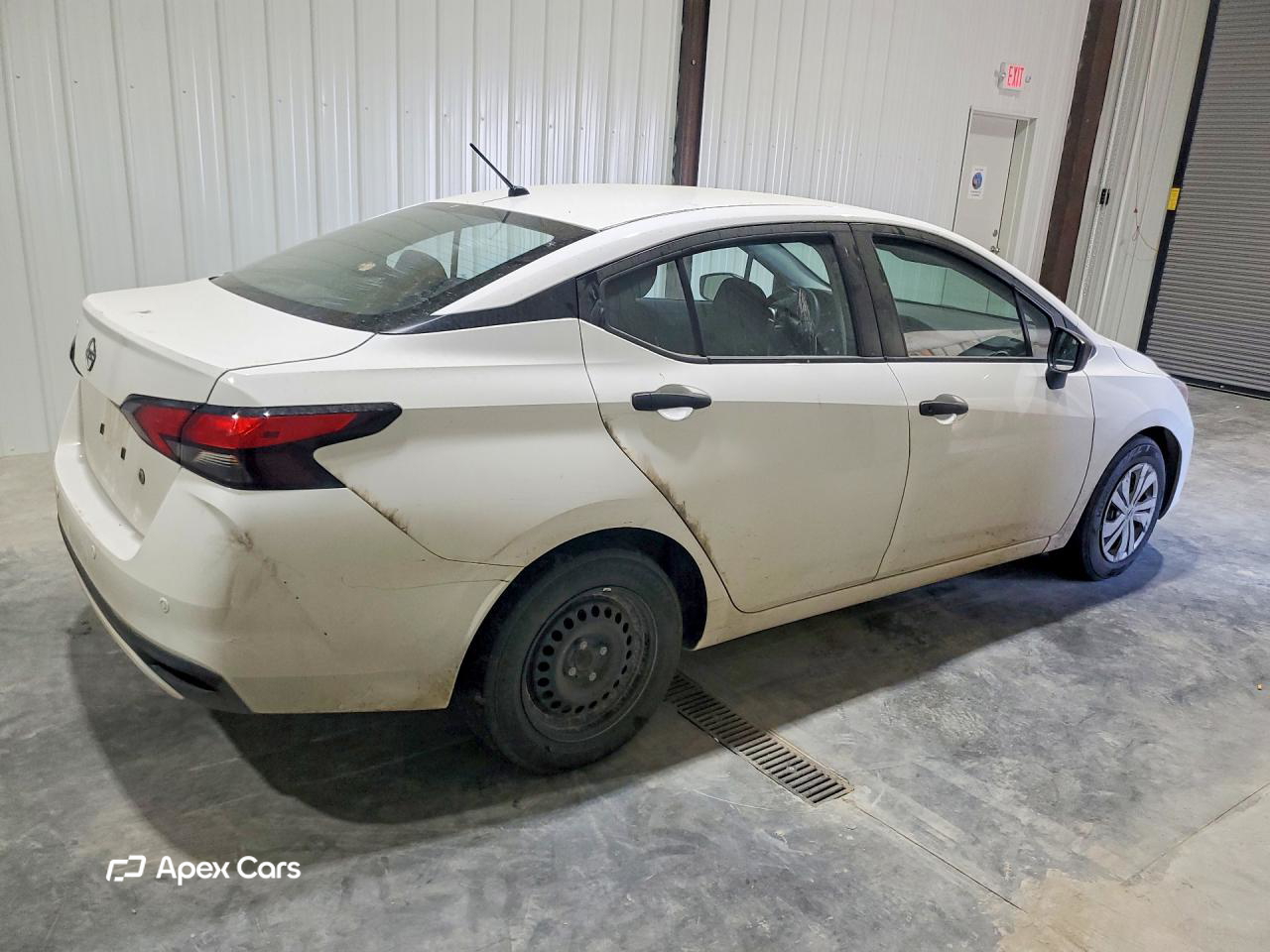 Nissan Versa 2023