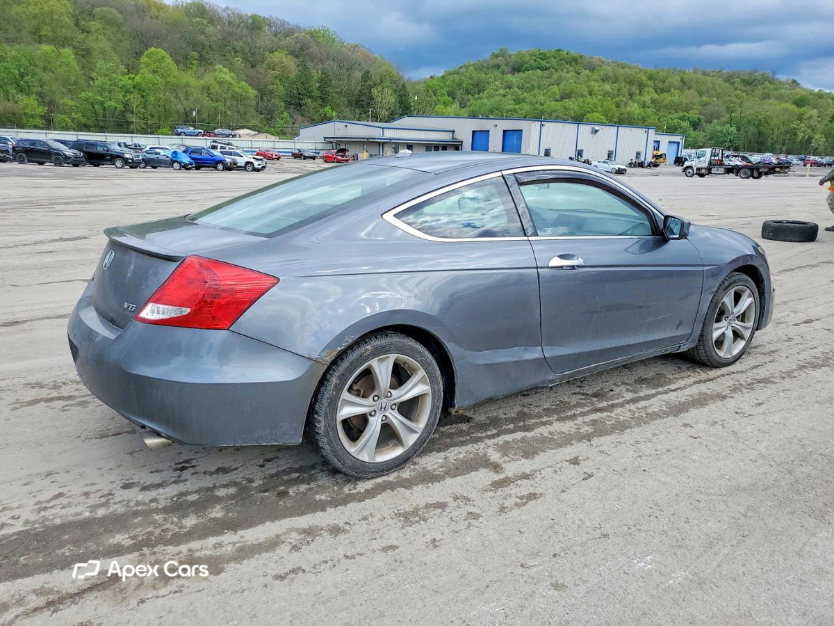 Honda Accord 2011