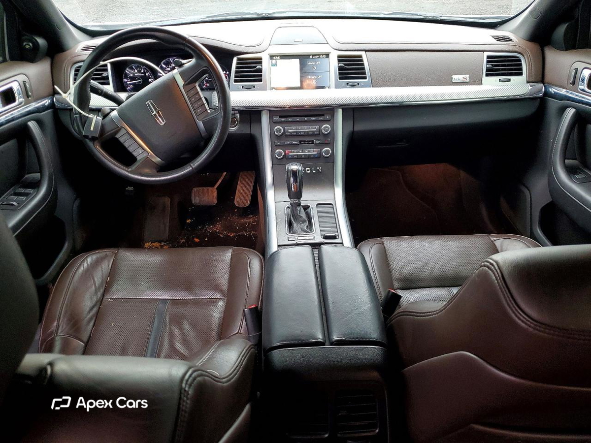 Lincoln MKS 2012