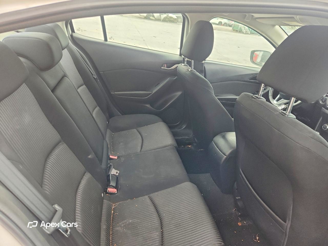 Mazda 3 2015