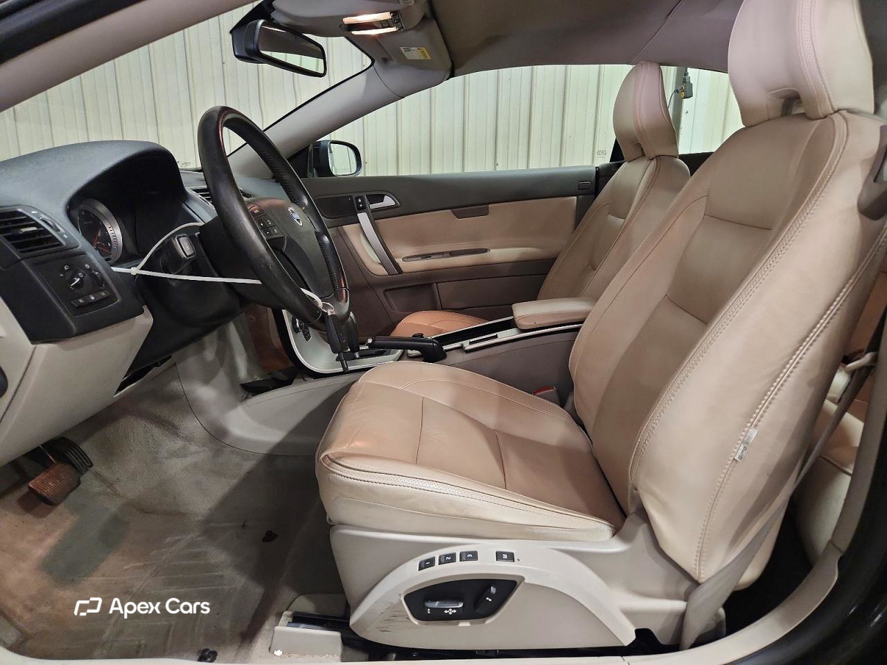 Volvo C70 2012