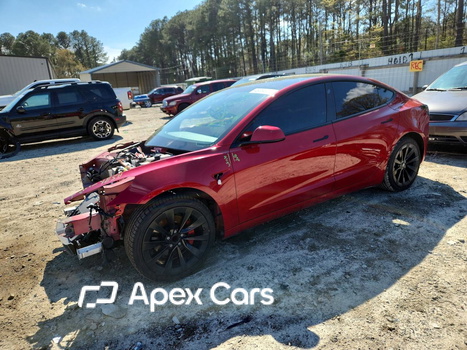 Tesla Model 3 2021 - Image 1 of 5