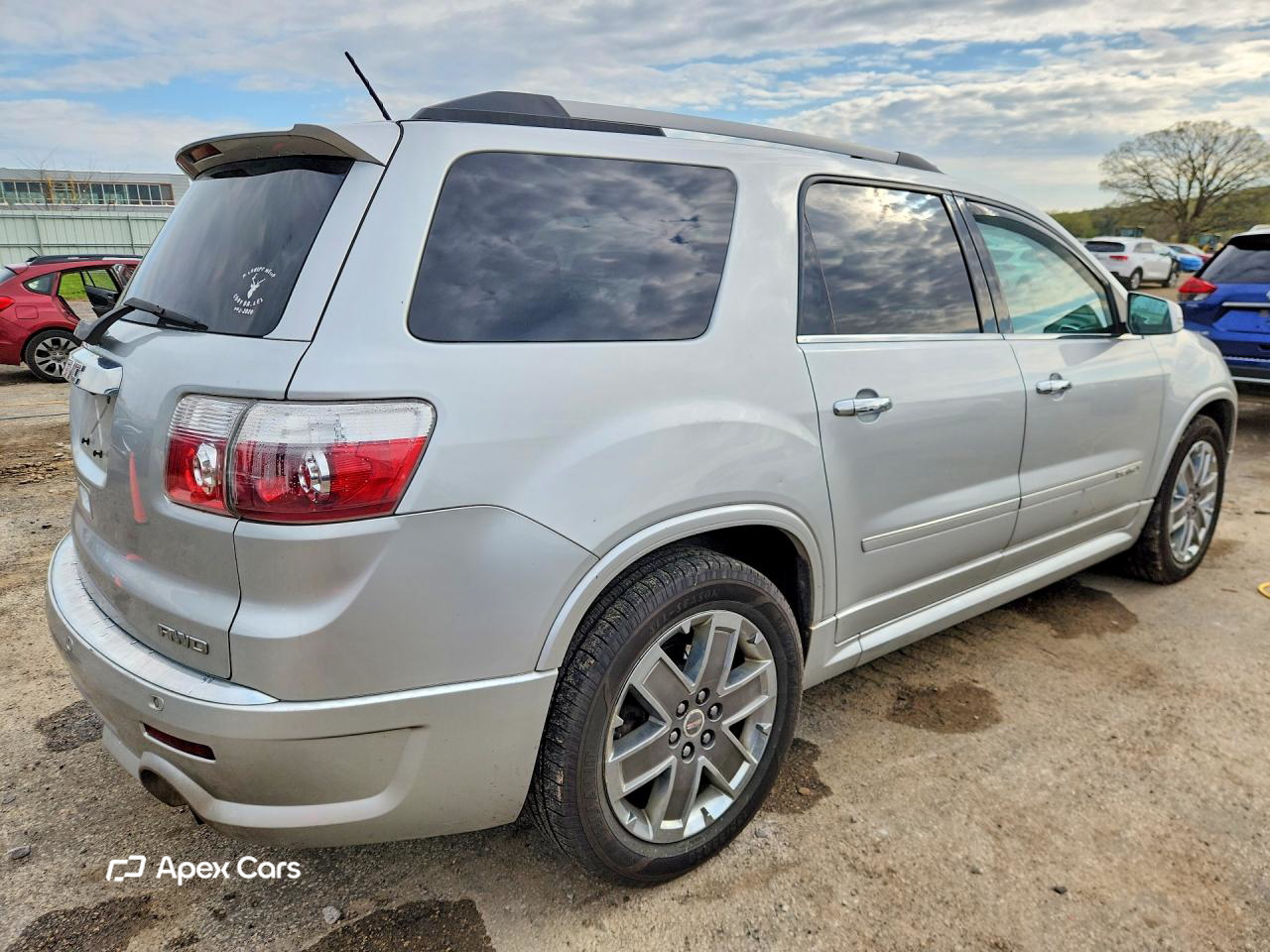GMC Acadia 2011