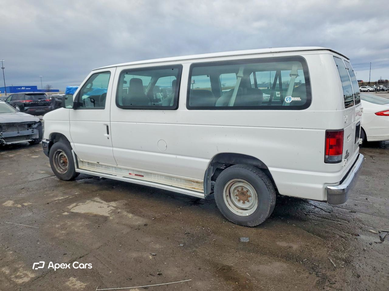 Ford Econoline 2012