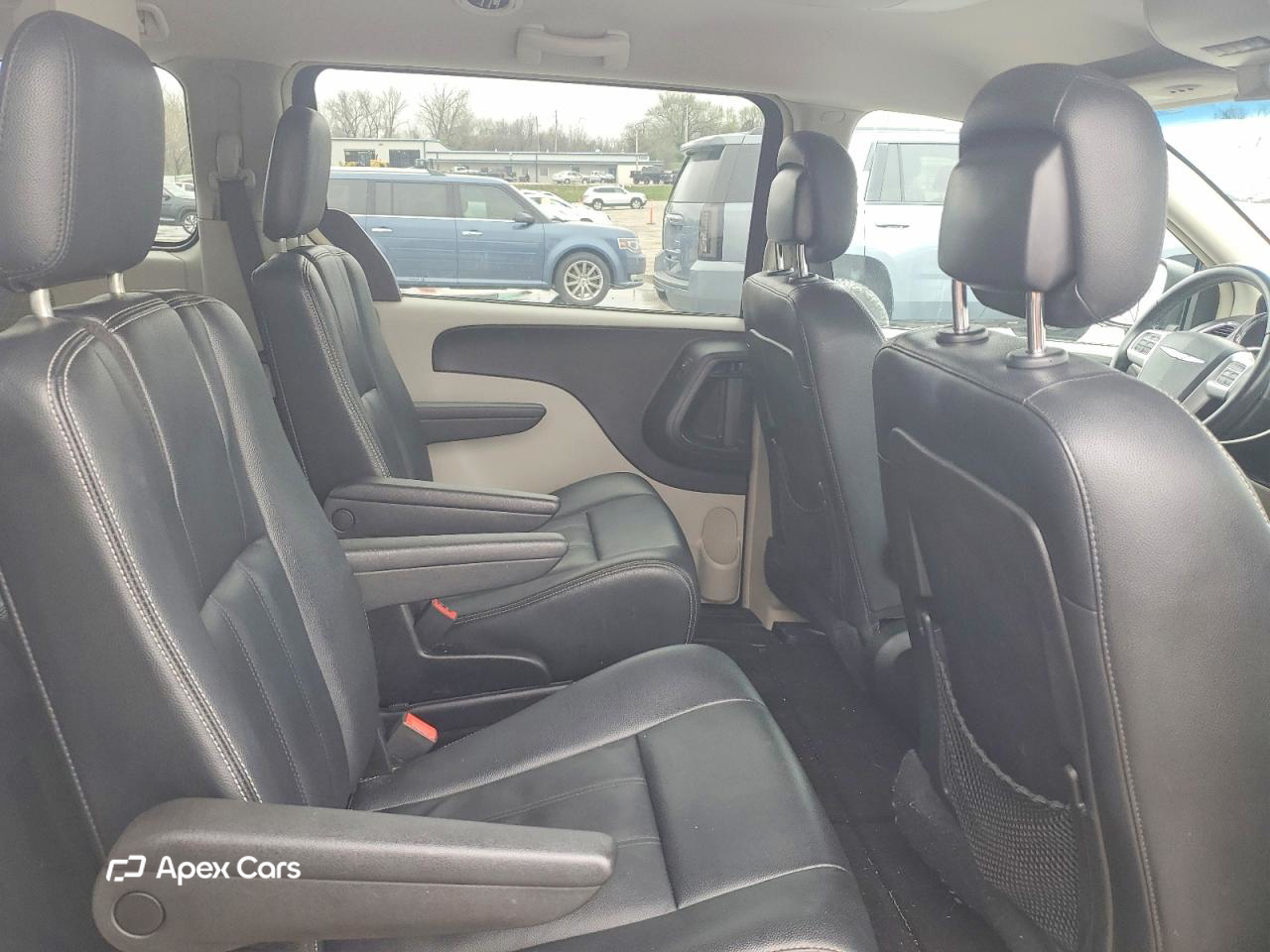 Chrysler Voyager 2016