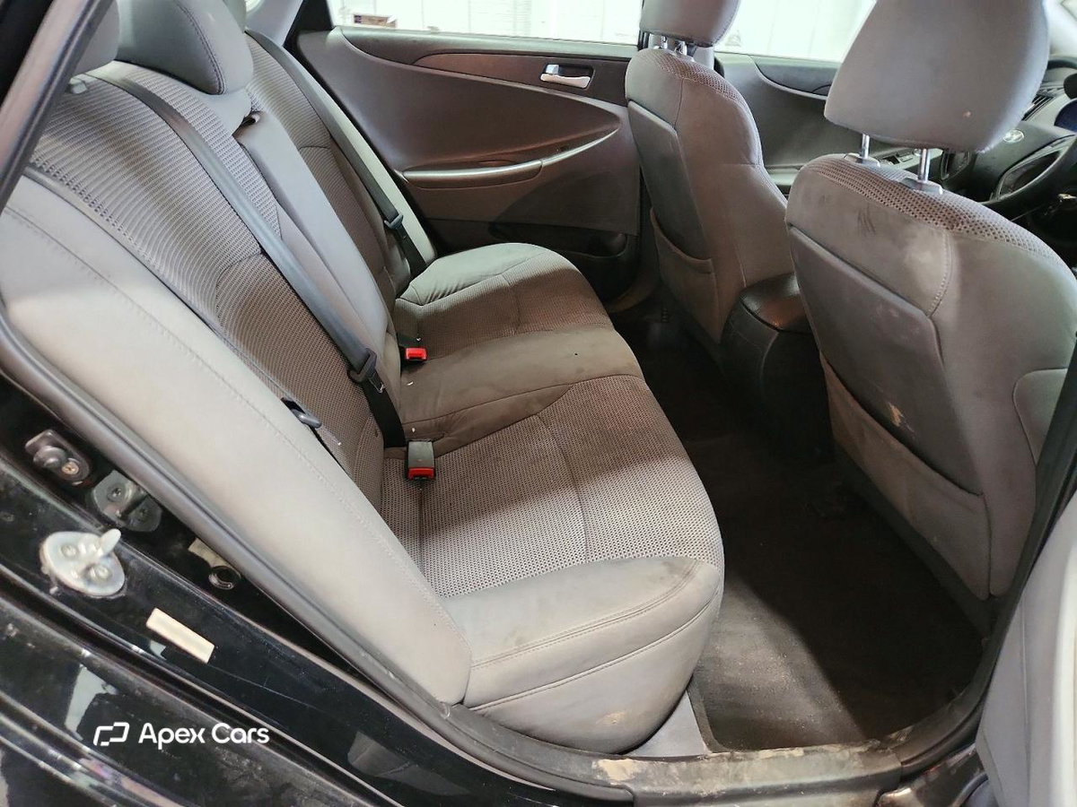 Hyundai Sonata 2011