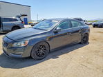 Volvo S60 2015