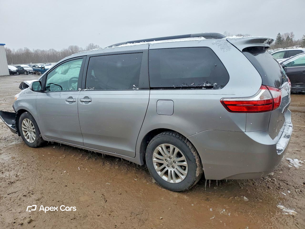 Toyota Sienna 2017