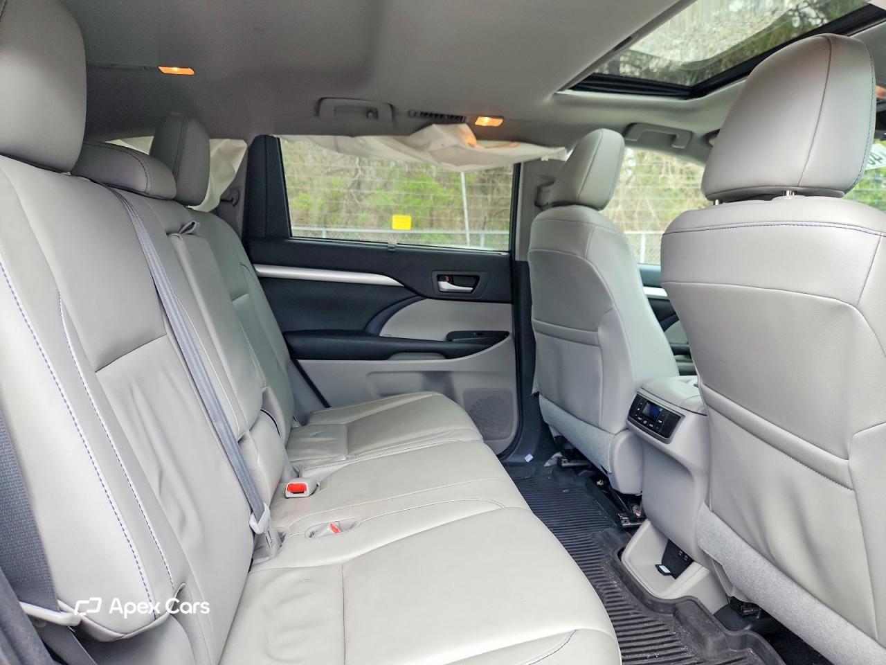 Toyota Highlander 2017