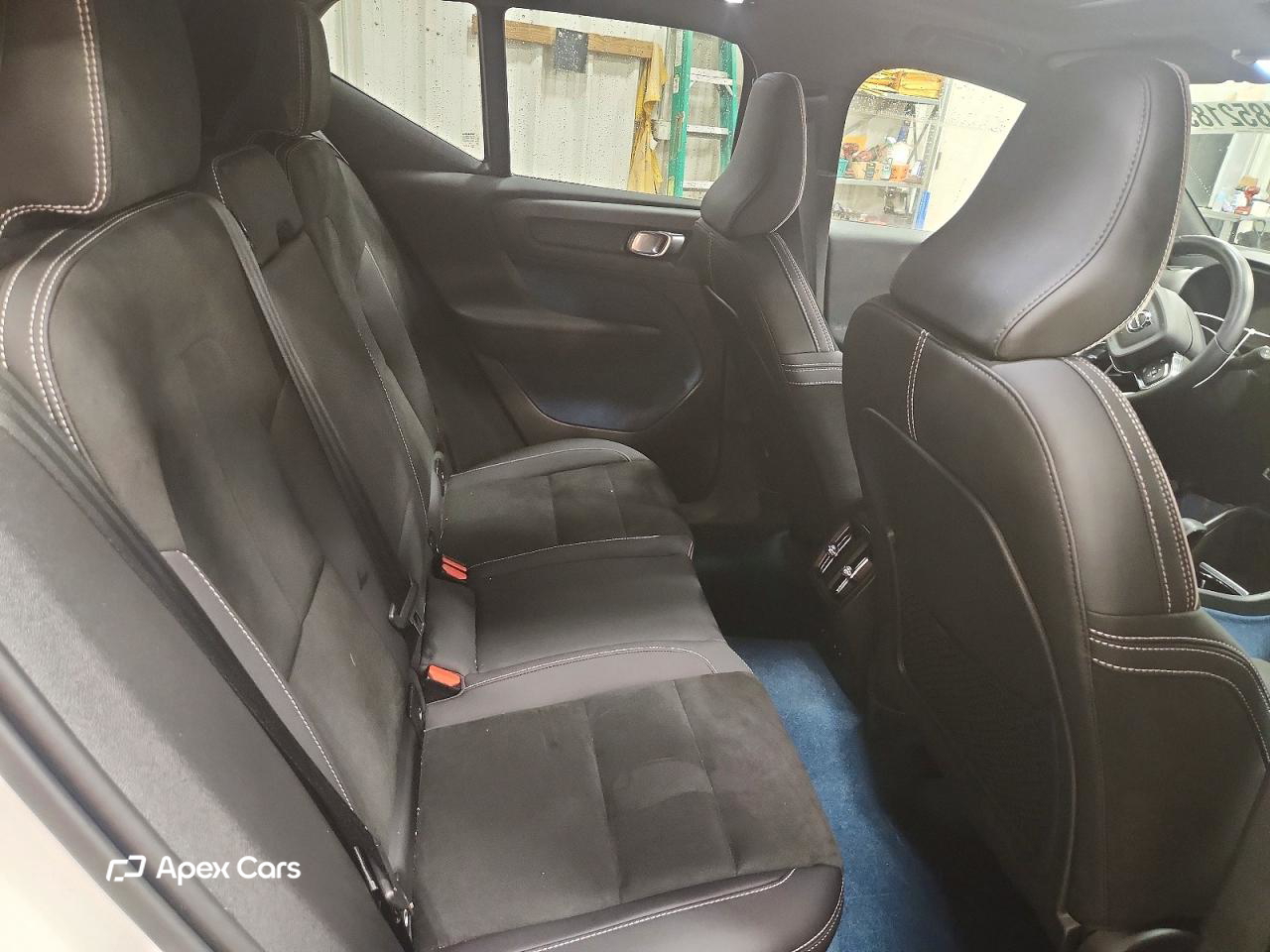 Volvo XC40 2023