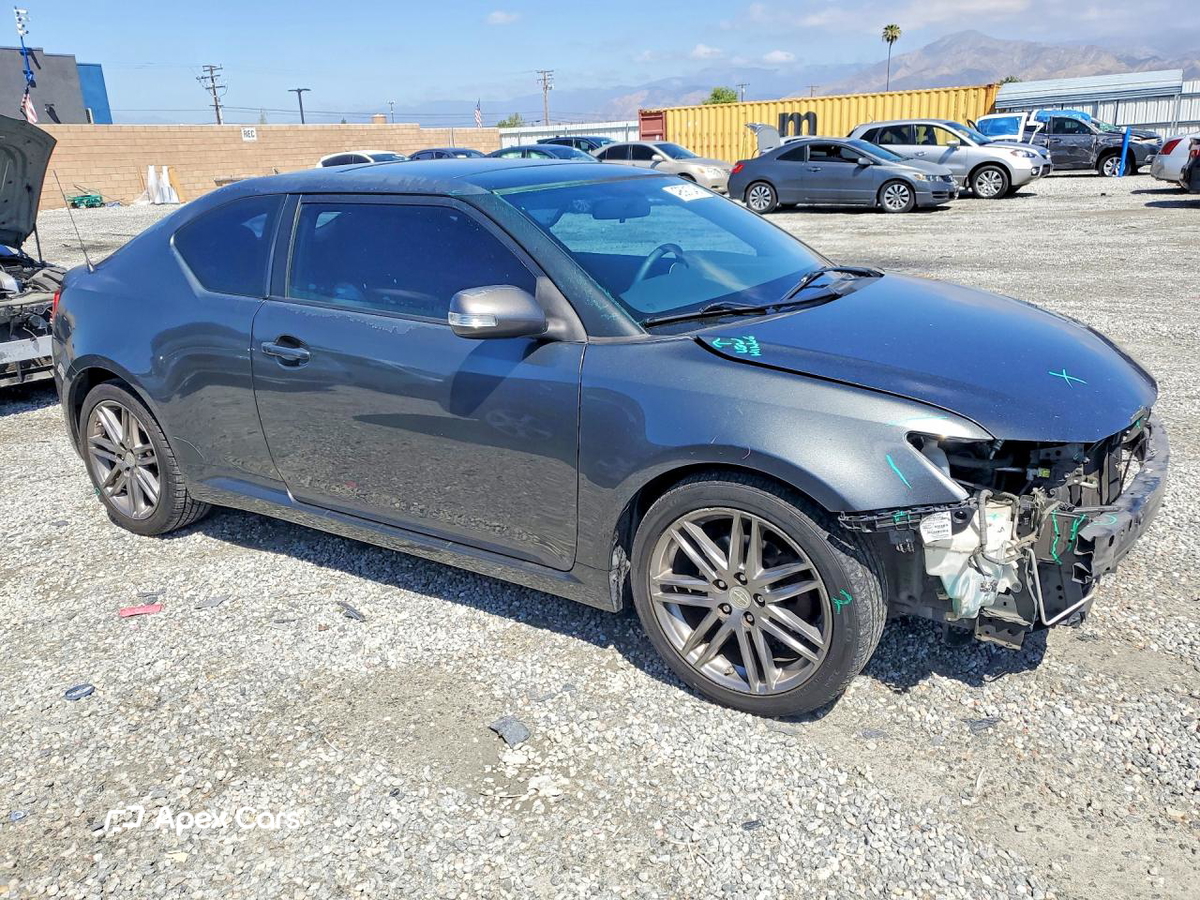Scion tC 2012