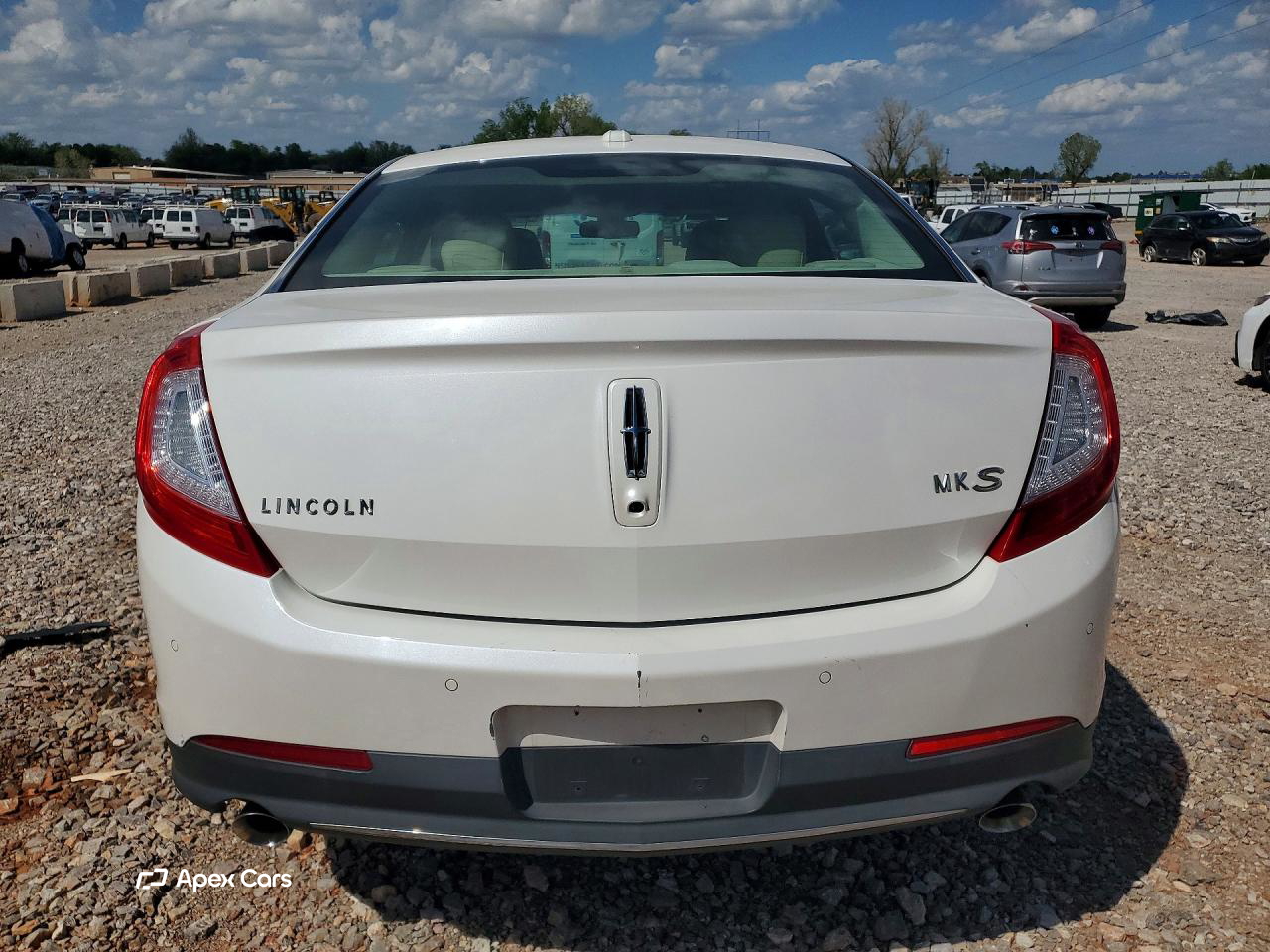 Lincoln MKS 2014