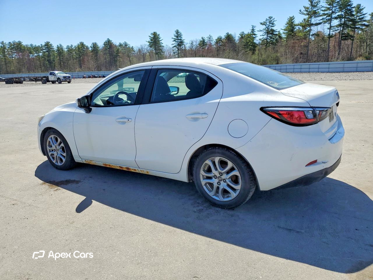 Scion iA 2016
