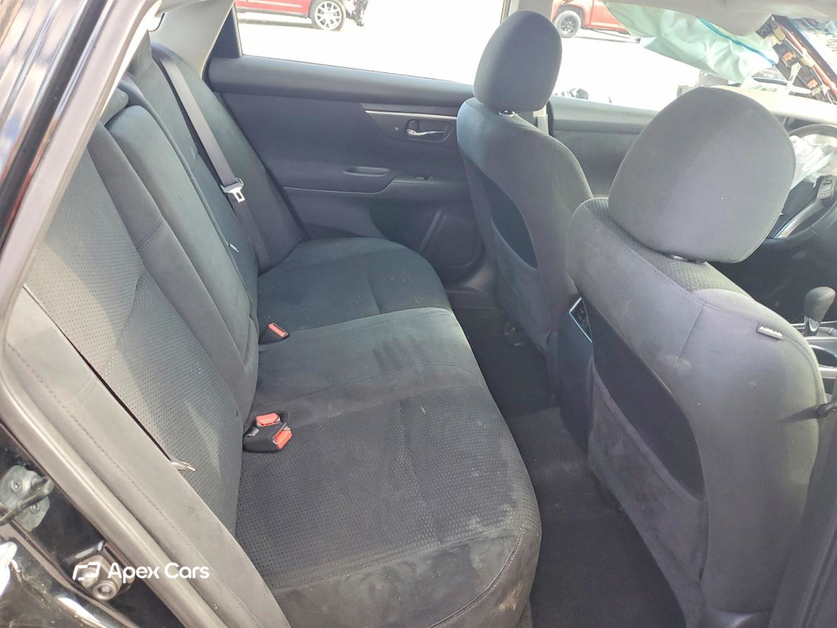 Nissan Altima 2015