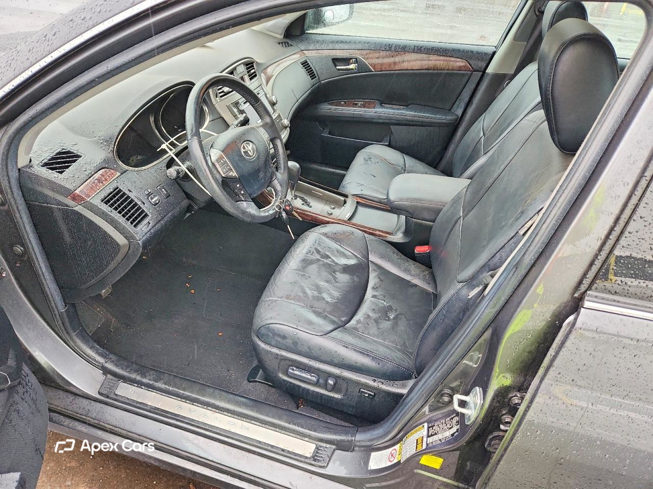 Toyota Avalon 2012