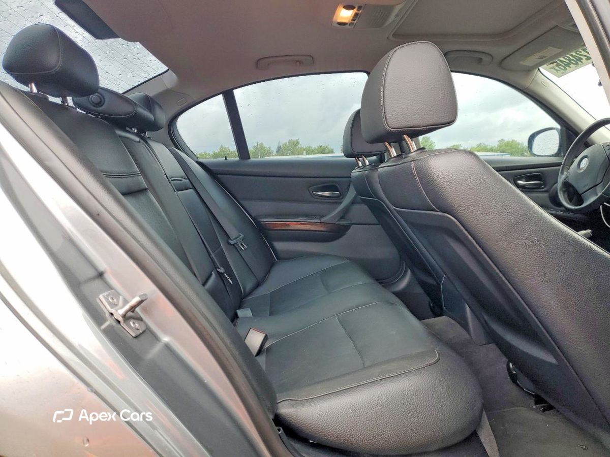 BMW Series 3 2011