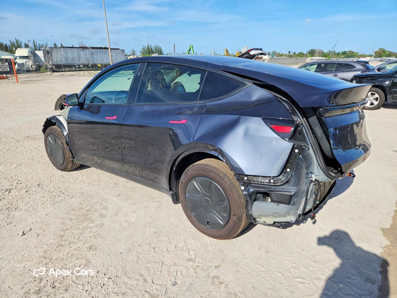Tesla Model Y 2026