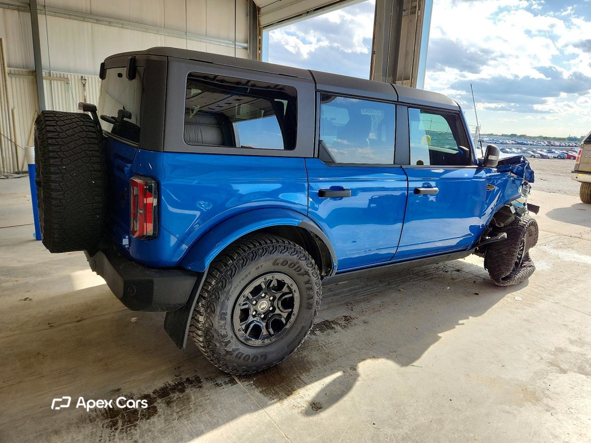 Ford Bronco 2024
