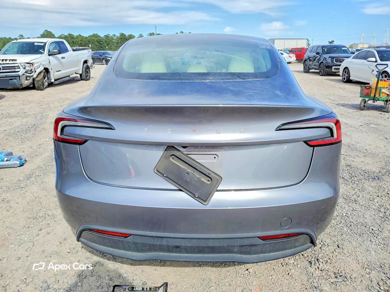 Tesla Model 3 2025