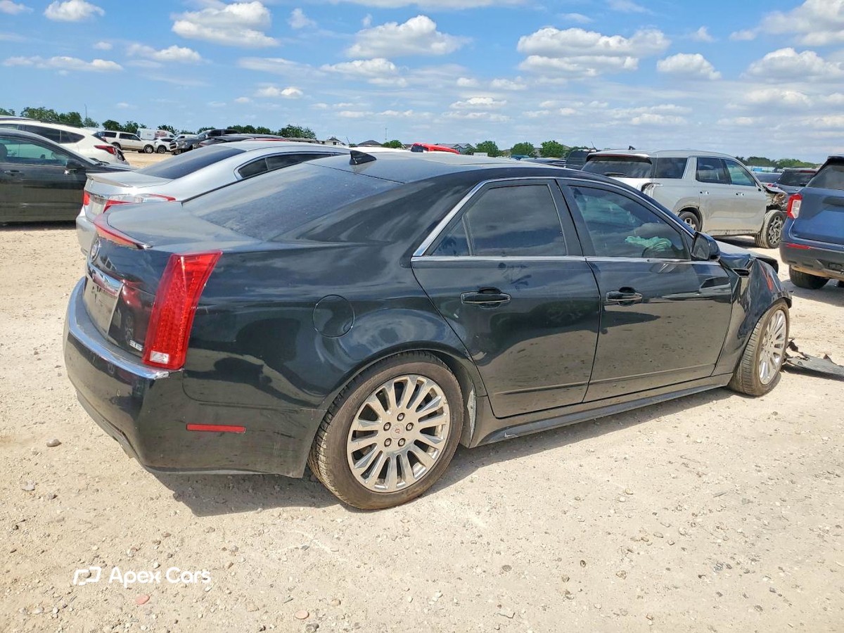 Cadillac CTS 2011