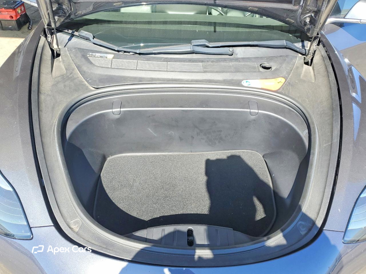 Tesla Model 3 2018